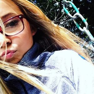 Meet your Posher, Tayler